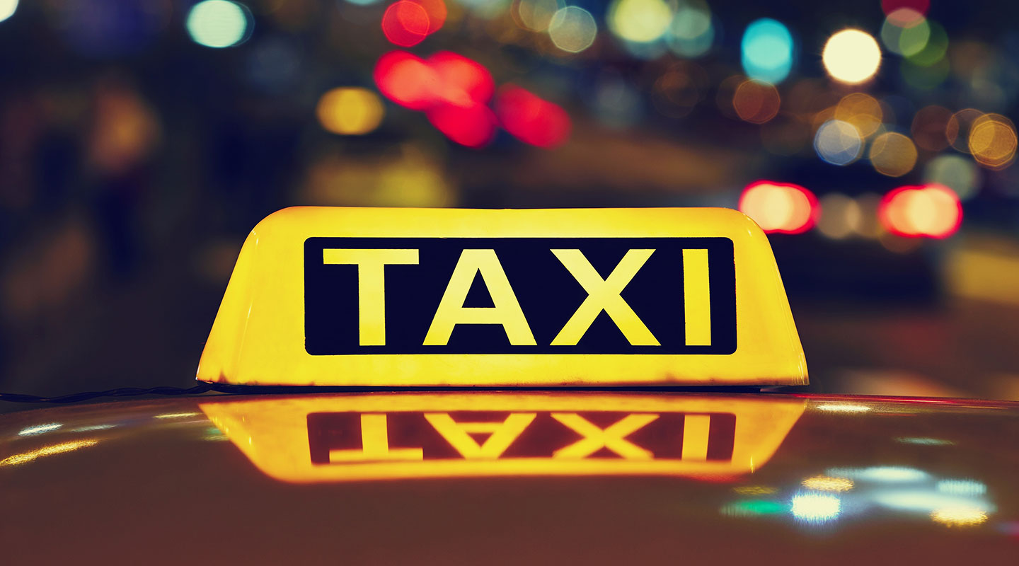 Călătoriile cu taxiul s-ar putea scumpi