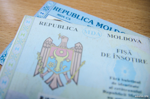 Pașapoartele vor avea termen de valabilitate de 10 ani
