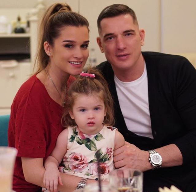 «Маруся на втором плане»: Ксении Бородиной дают советы по воспитанию детей