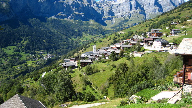 Mii de franci, pentru familiile care decid să se mute într-un sat din Elveția
