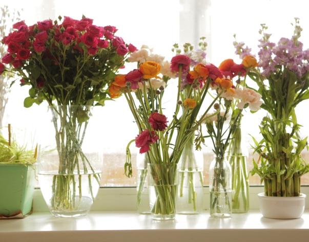 10 хитростей сохранить свежесть цветов в вазе