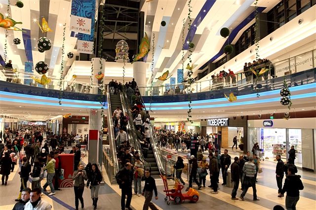 Chișinăuienii vor să boicoteze centrele comerciale după tragedia din Kemerovo