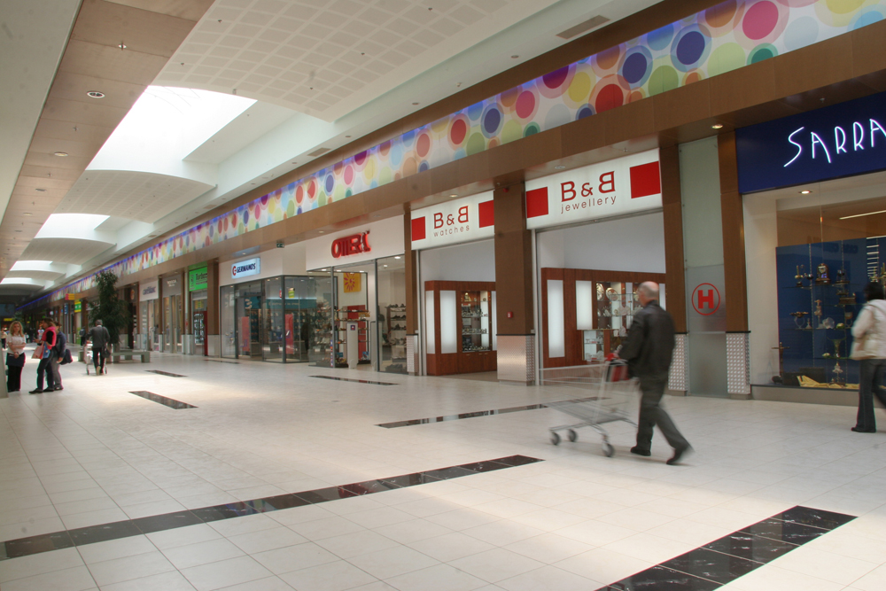 Некоторые торговые центры в Кишиневе не отвечают правилам безопасности