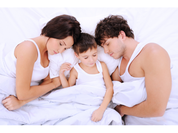 5 признаков того, что пора отучать ребенка от совместного сна