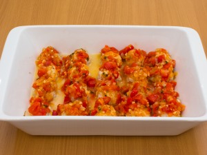 Chiftele cu mozzarella în sos de tomate