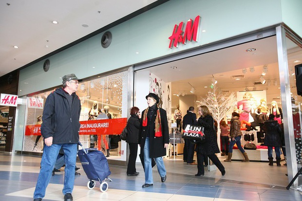 H&M se prăbuşeşte
