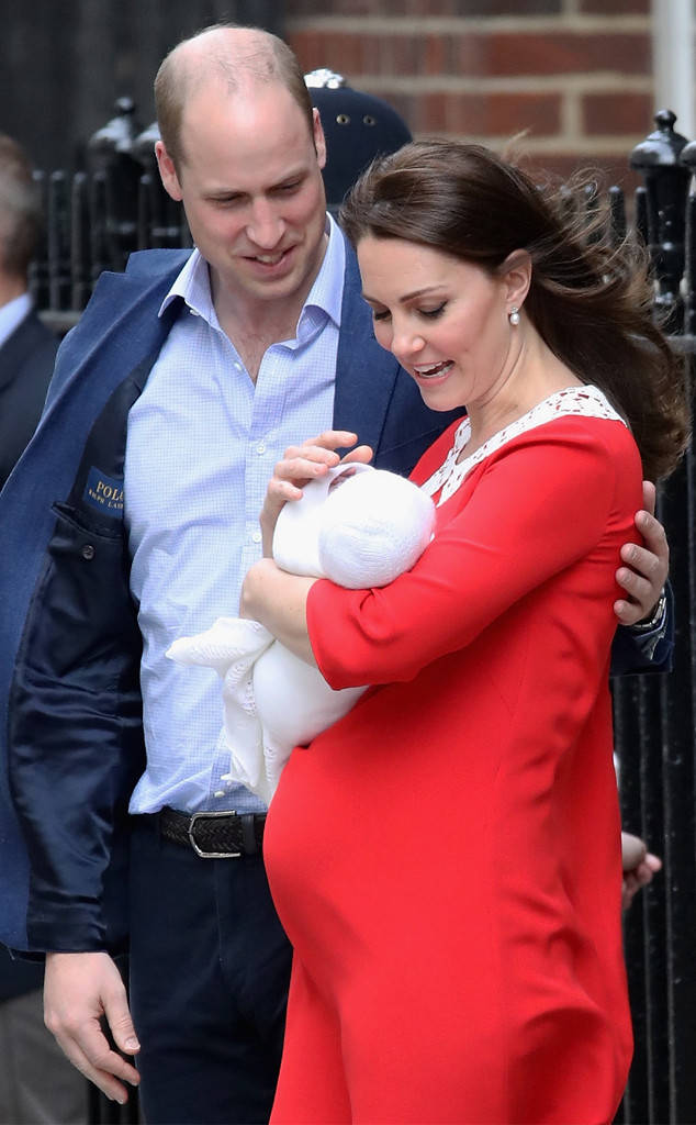 Kate Middleton şi Prinţul William au dezvăluit numele bebeluşului regal