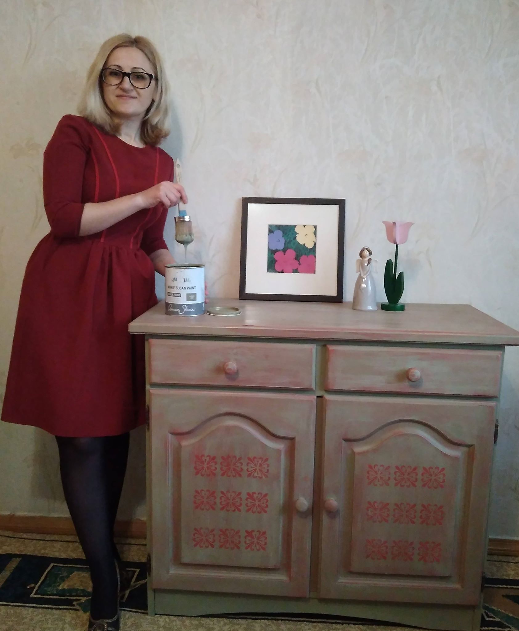 O mămică din Chișinău dă o nouă viață articolelor de mobilier și decor. Descoperă-i lucrările