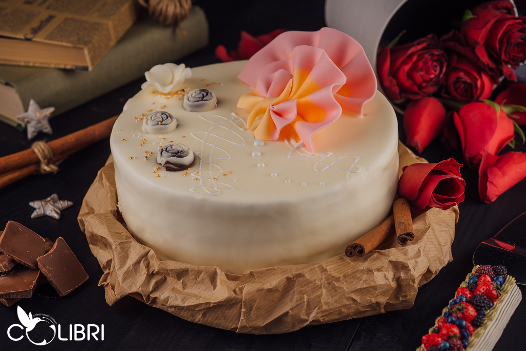 Любимые торты от Colibri теперь есть в широком ассортименте и в сети магазинов Fourchette