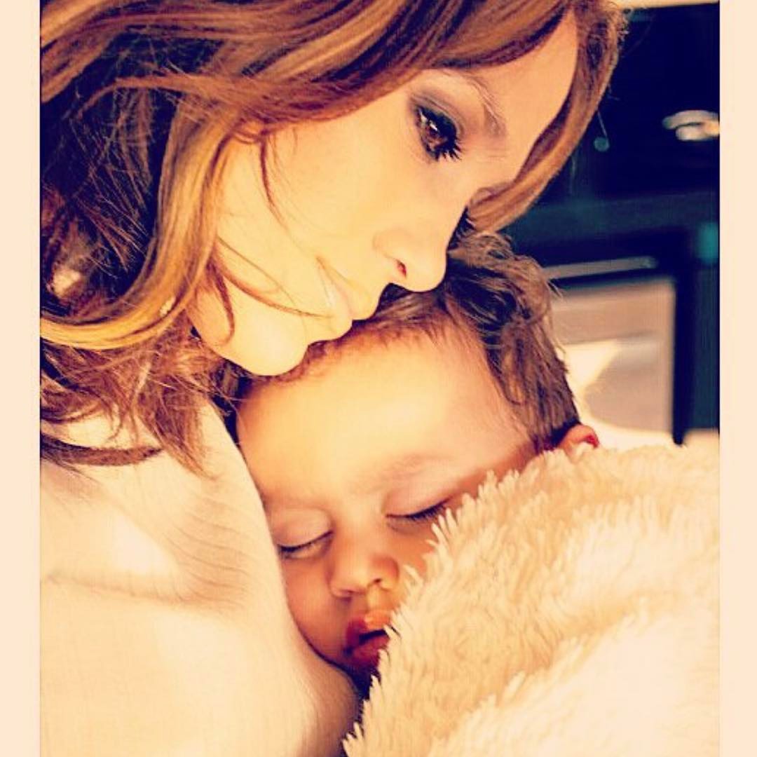 16 fotografii care demonstrează că Jennifer Lopez este cea mai bună mamă din lume