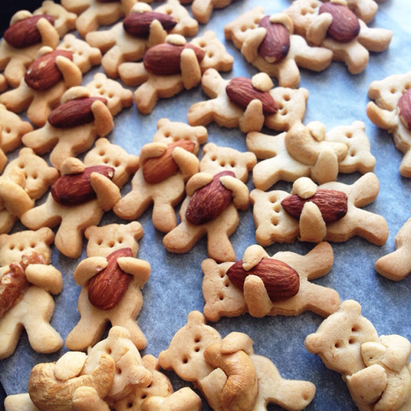 Rețeta celor mai drăguți biscuiți din lume. Îți este chiar milă să mănânci acești ursuleți!