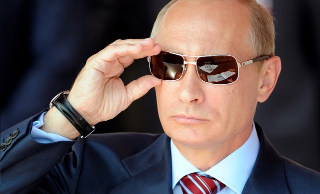 Vladimir Putin a apelat la operații plastice?! VEZI schimbarea acestuia din ultimii șapte ani