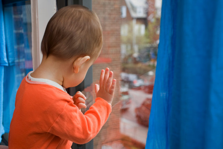 Как распознать аутизм по глазам ребенка?