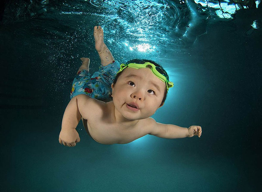 Lumea subacvatică a copilăriei. Fotografii unicat!
