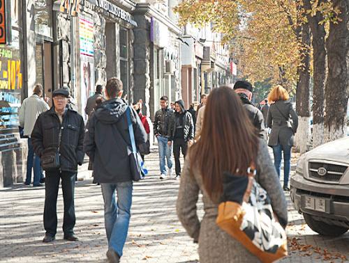 Постоянное население Молдовы за последние 15 лет неизменно сокращалось
