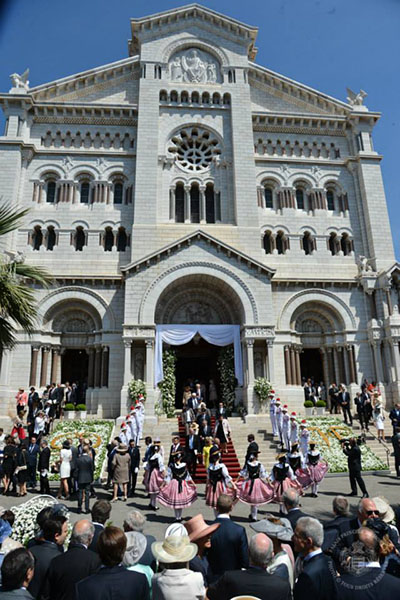 В Монако крестили близнецов княгини Шарлен