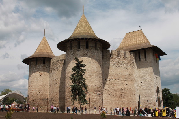 Descoperă cum arată Cetatea Soroca după restaurare