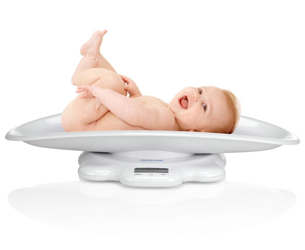 Вес новорожденного: почему ребенок плохо набирает вес