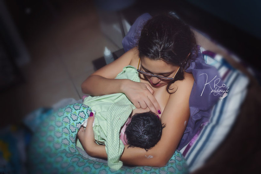 Чудо рождения: редкие кадры домашних родов от профессионального фотографа