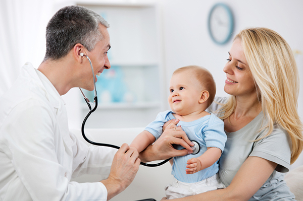 Cum alegi pediatrul pentru copilul tău? Medici specialiști din Chișinău