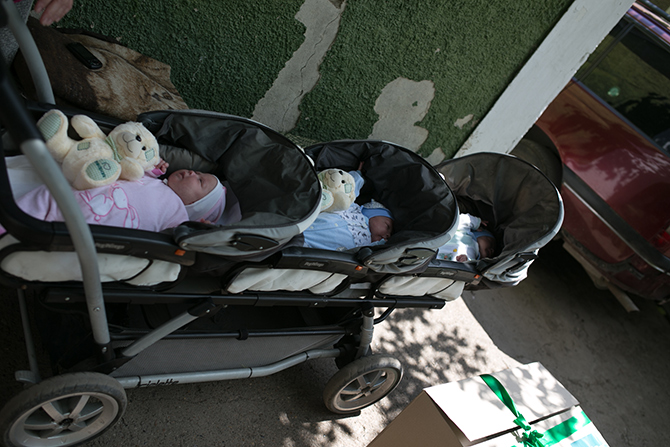 Mamele cu mulți copii în dificultate susţinute de Medpark