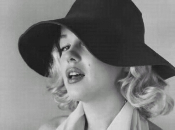 Шляпку Мэрилин Монро могут продать на аукционе за $35 тысяч
