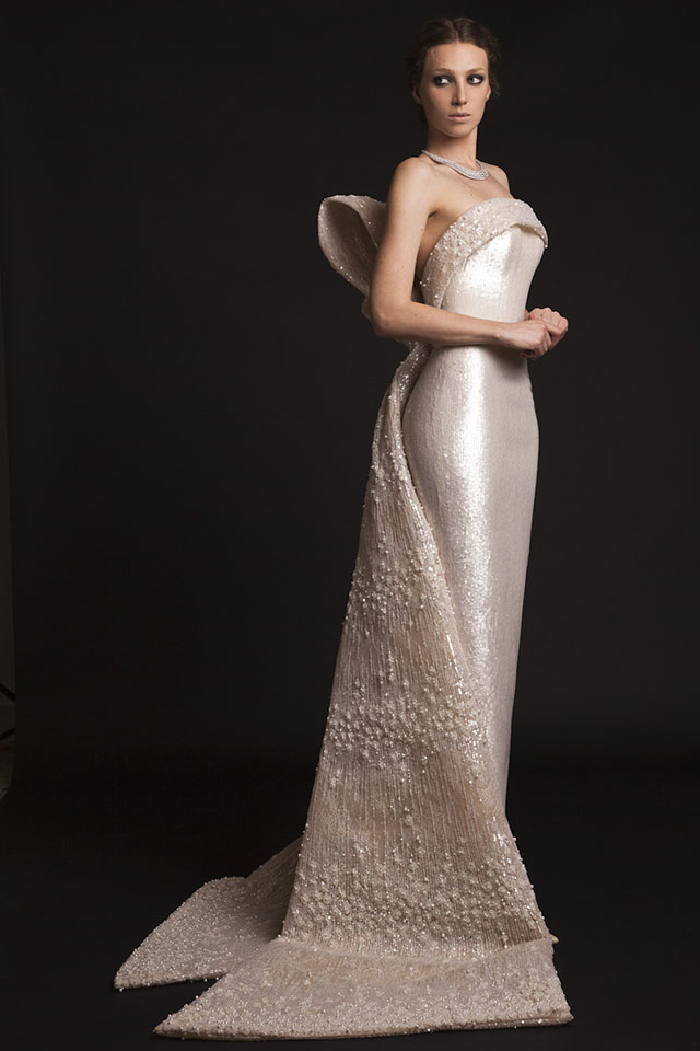 Пудровая роскошь «Последней весны»: Couture 2015 от Krikor Jabotian