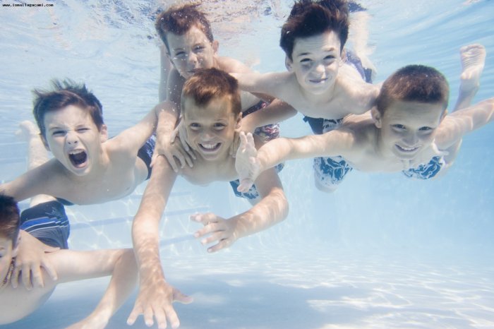Unde pot găsi cursuri de înot pentru copil. Lista cu bazine in Chișinău