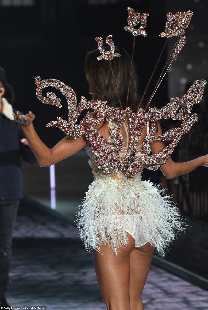 Victoria's Secret Fashion Show 2015! Cum s-a desfășurat marele eveniment de la New York