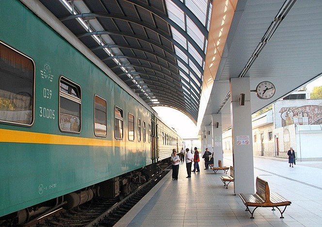 "Железные дороги Молдовы" ввели абонементы на проезд