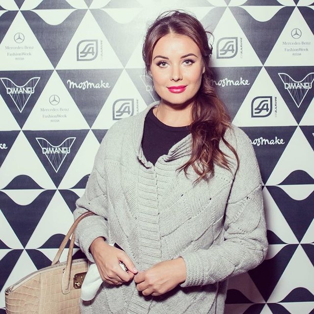 Беременна или поправилась: поклонники обсуждают фигуру Оксаны Федоровой