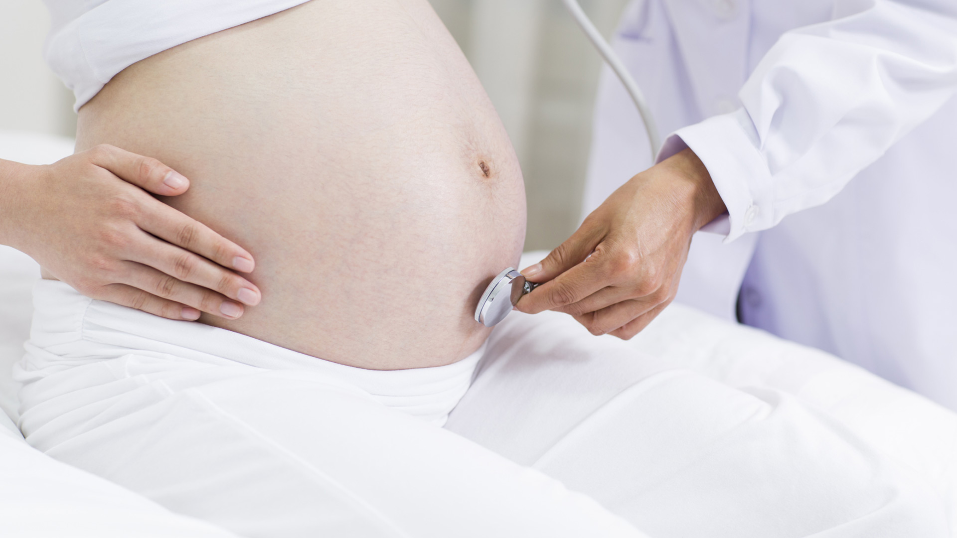 Prima vizită la ginecolog a gravidei. Luarea în evidență și analizele necesare. Interviu cu specialistul Ruslana Burdeinaia-Cucoș