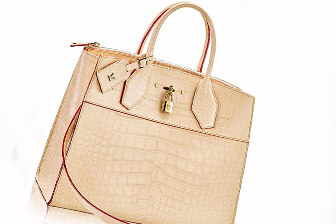 Louis Vuitton создал рекордно дорогую сумку