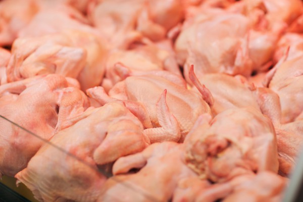 В курином мясе ученые нашли новый смертоносный вирус