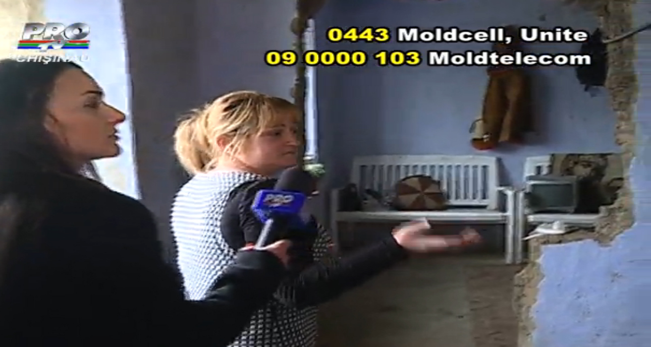 Мать с шестью детьми живет в разваливающемся доме после смерти мужа