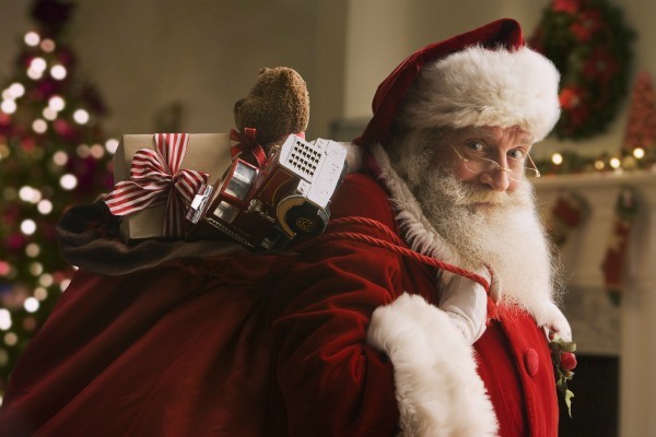Санта-Клаус раздал более 7 млрд подарков по всему миру