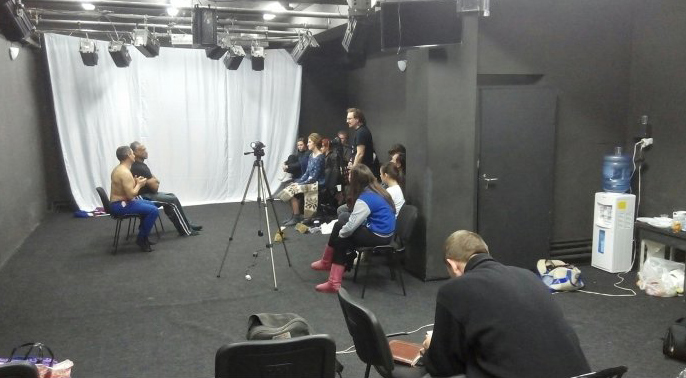 La Chişinău s-a încheiat un atelier teatral susţinut de către un profesor de la Hollywood