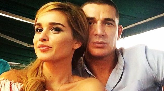 Ксения Бородина надела для мужа кавказское платье