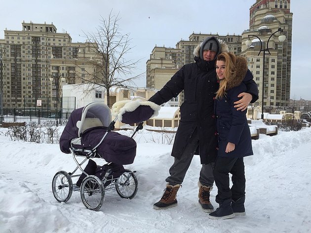 Ксения Бородина показала детское фото