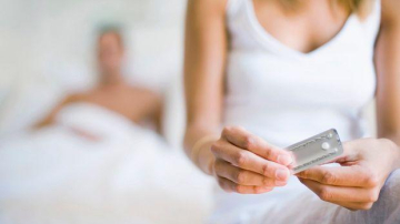 Риск забеременеть сразу после родов: как защитить себя?