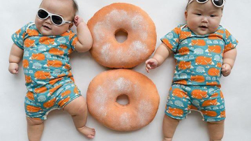 Două durdulii de 8 luni fac furori pe Instagram cu fotografiile lor!