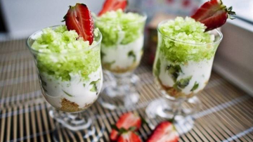 Salată de țelină și fructe