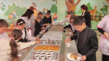 Система питания изменена: ученики сами выбирают блюда