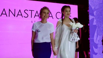 Anastasia Che studio – o prezentare aeriană în stil italian