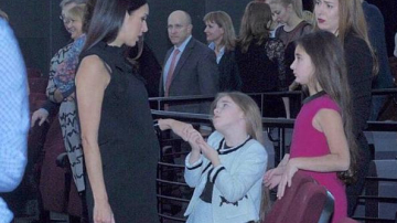 Алсу вышла в свет с округлившимся животом