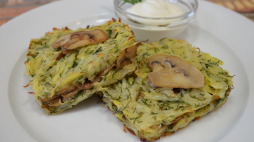 Draniki cu umplutură de ciuperci la cuptor