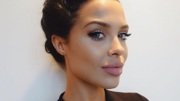 Двойник Анджелины Джоли стремительно покоряет Instagram