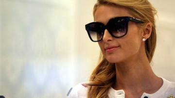 Свадьбы не будет: Пэрис Хилтон снова одинока