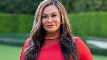 Mama cântăreței Beyoncé – frumoasă, stilată și populară pe Instagram la ai săi 62 de ani