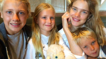 «Мои дети ждут нового малыша»: Наталья Водянова рассказала о пятой беременности